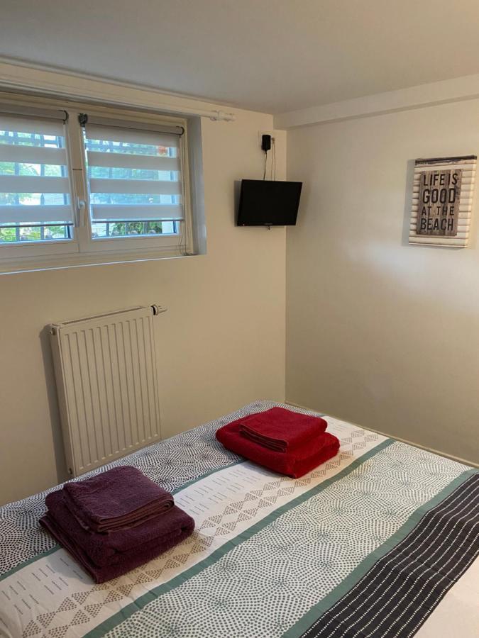 Appartement Le palmier à Saint-Georges-de-Pointindoux Extérieur photo