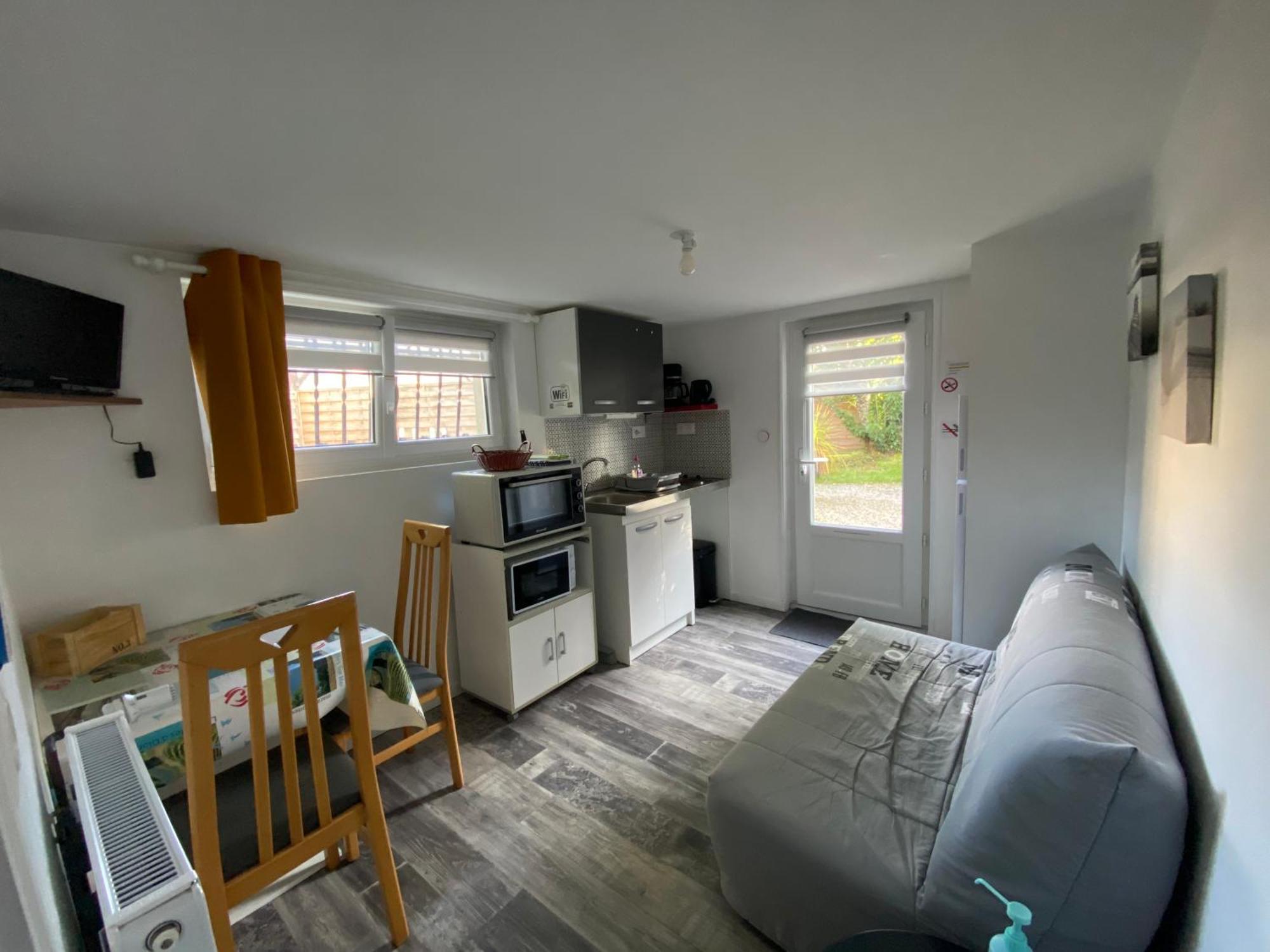 Appartement Le palmier à Saint-Georges-de-Pointindoux Extérieur photo